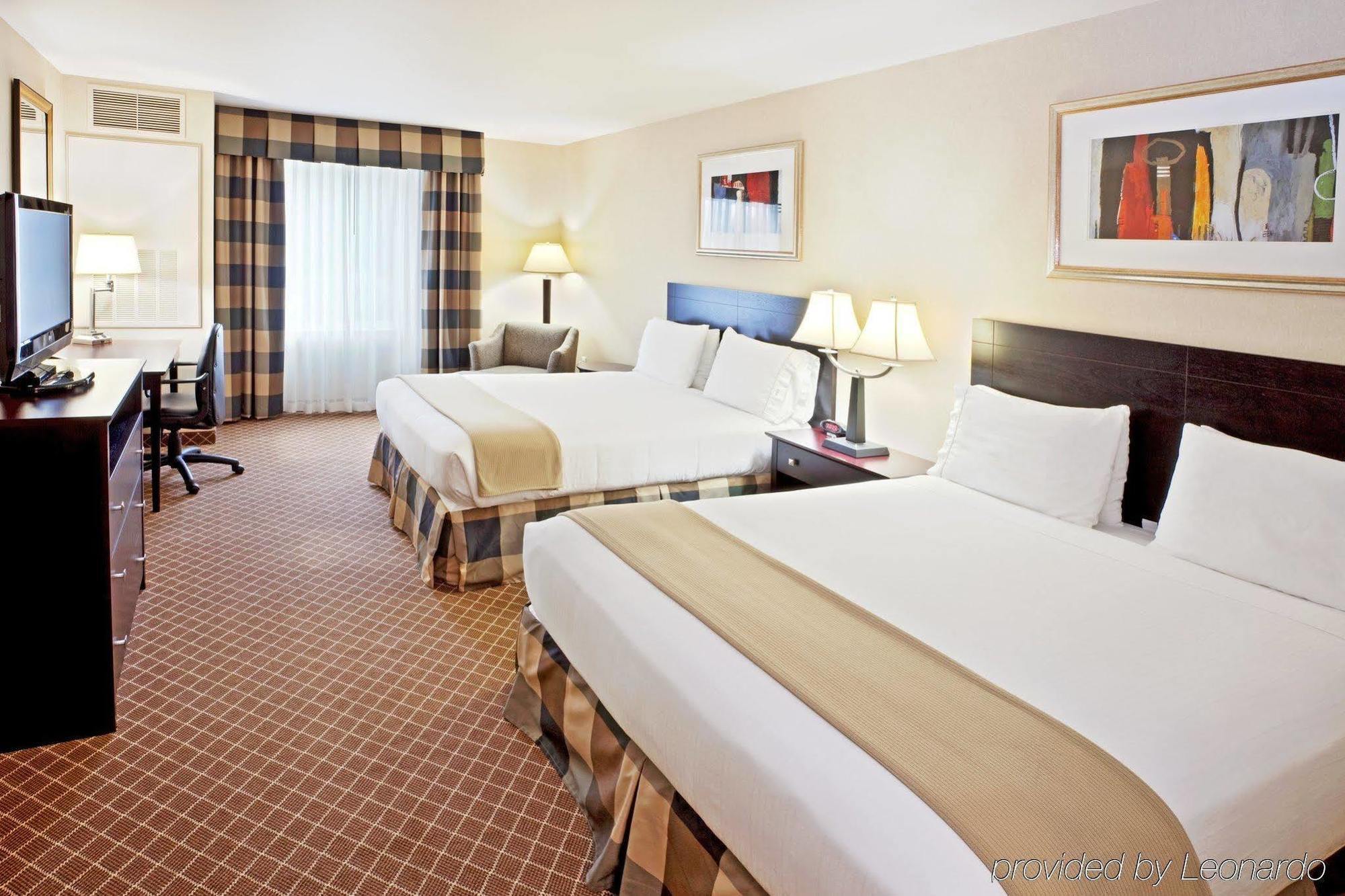 Express & By Ihg 3* Marysville